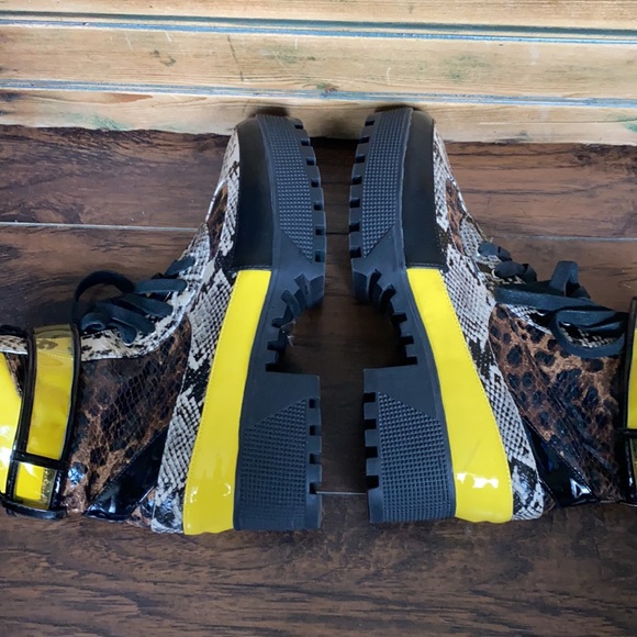 Faux snake and yellow accent combat boots size 11 - Picture 3 of 6